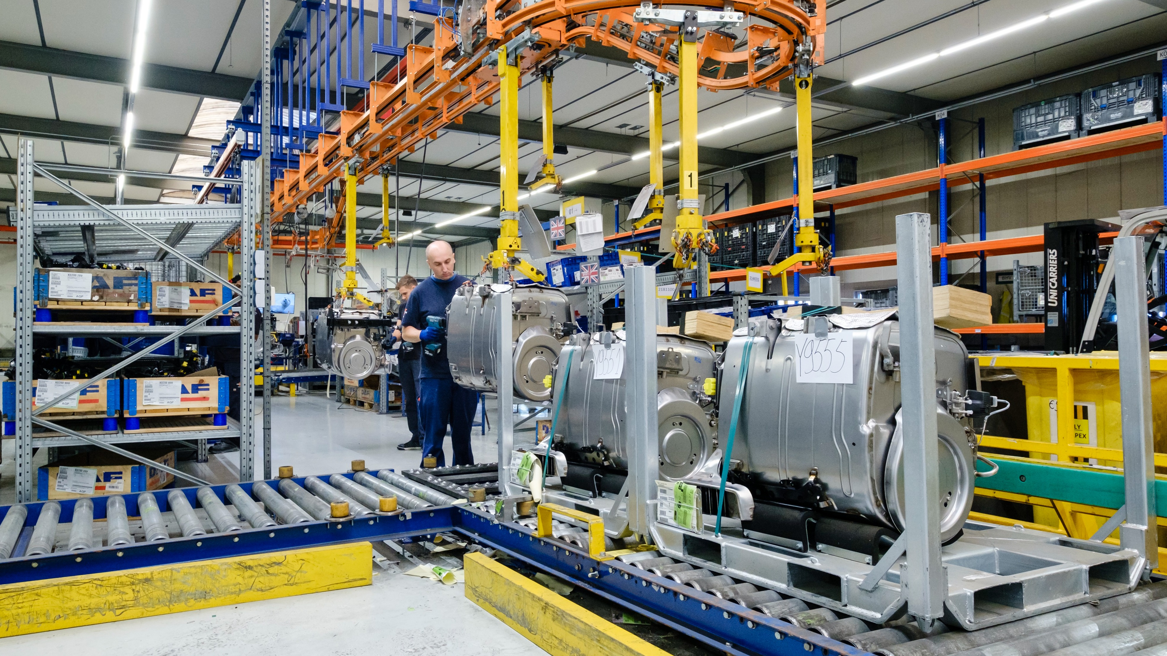 HOW DO YOU KEEP EVERYDAY CARGO MOVING WHEN RELIABILITY MAKES THE DIFFERENCE?