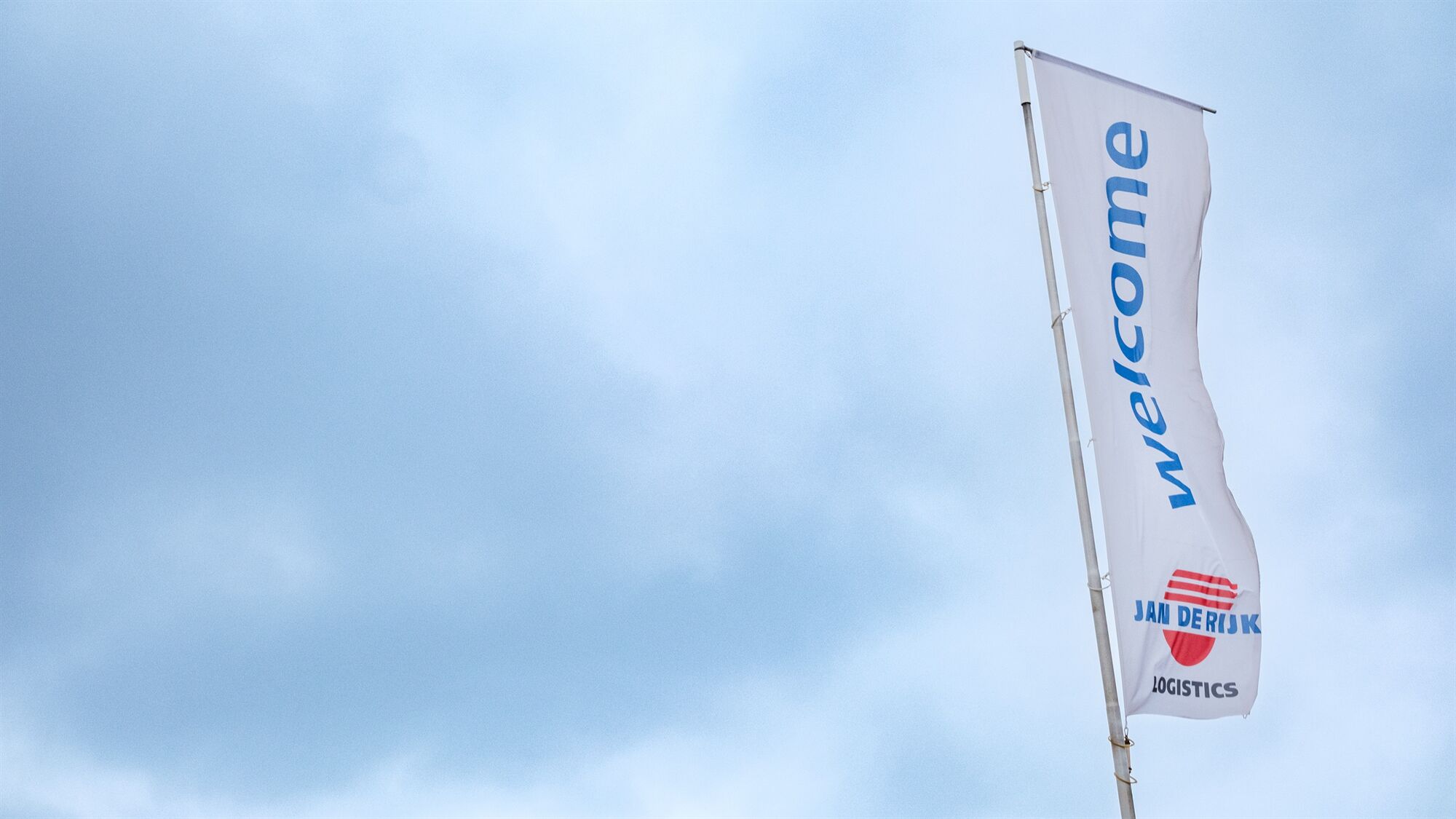 HOW DO YOU BUILD TRUST IN EUROPEAN LOGISTICS?